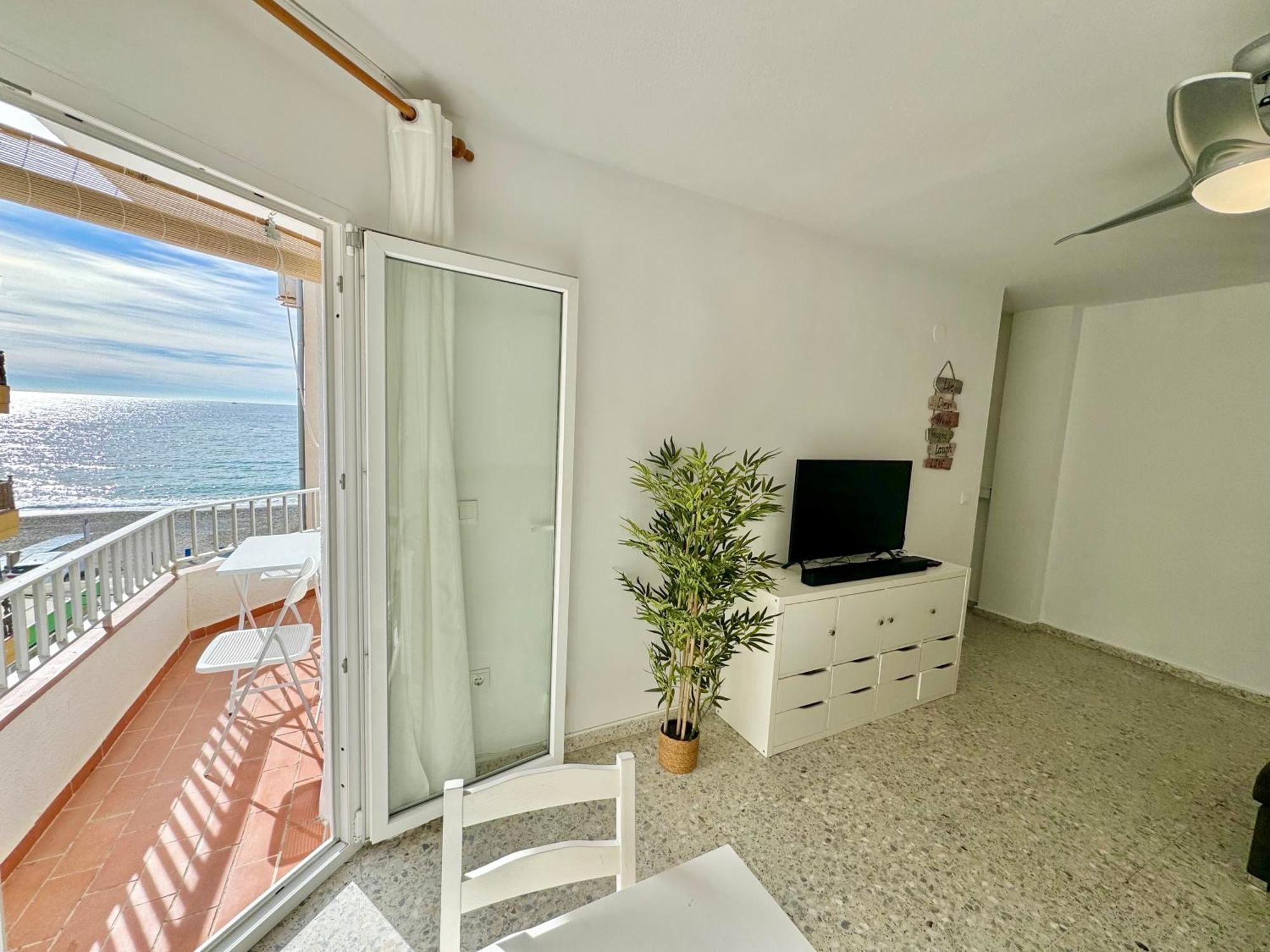 Quiet II Seaview Apartment La Herradura  Bagian luar foto